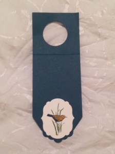 Scallop tag topper wine bottle gift tag